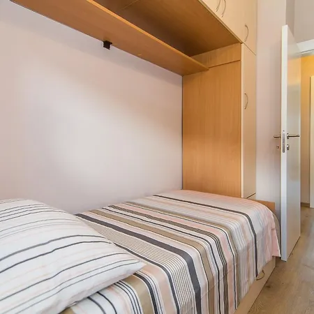 Apartament Lili
